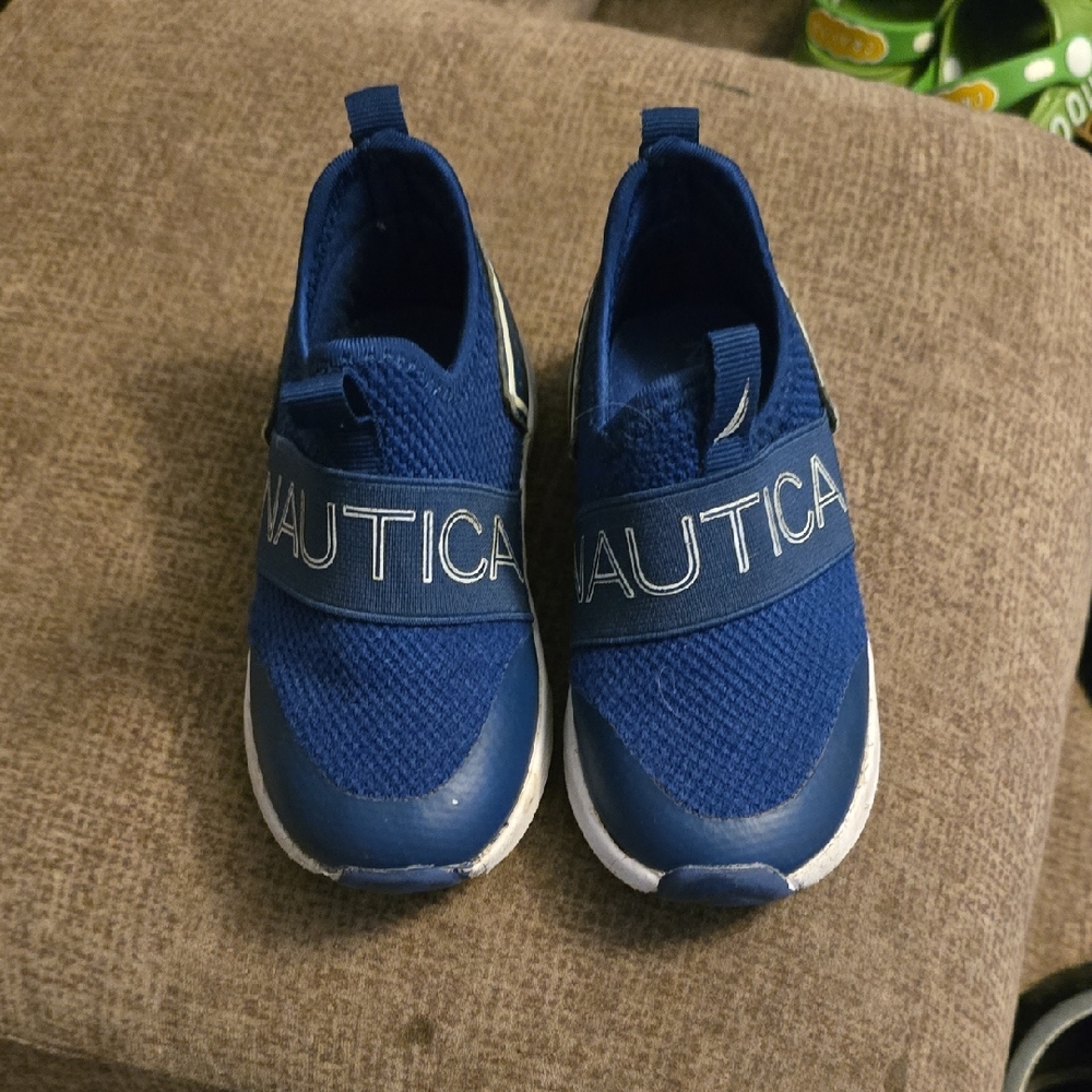 Nautica Kids Navy Blue‎ Slip-On Sneakers Size 8